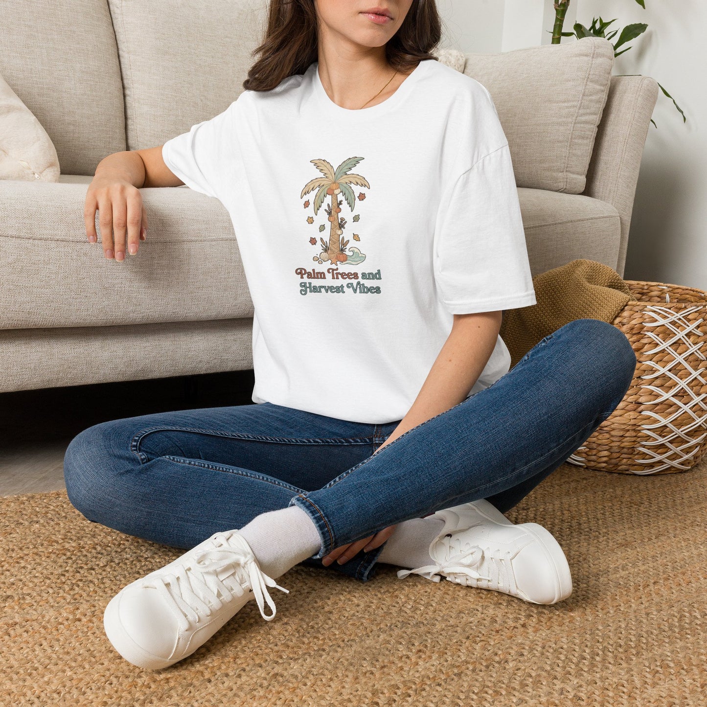 PALM TREES & HARVEST VIBES TEE