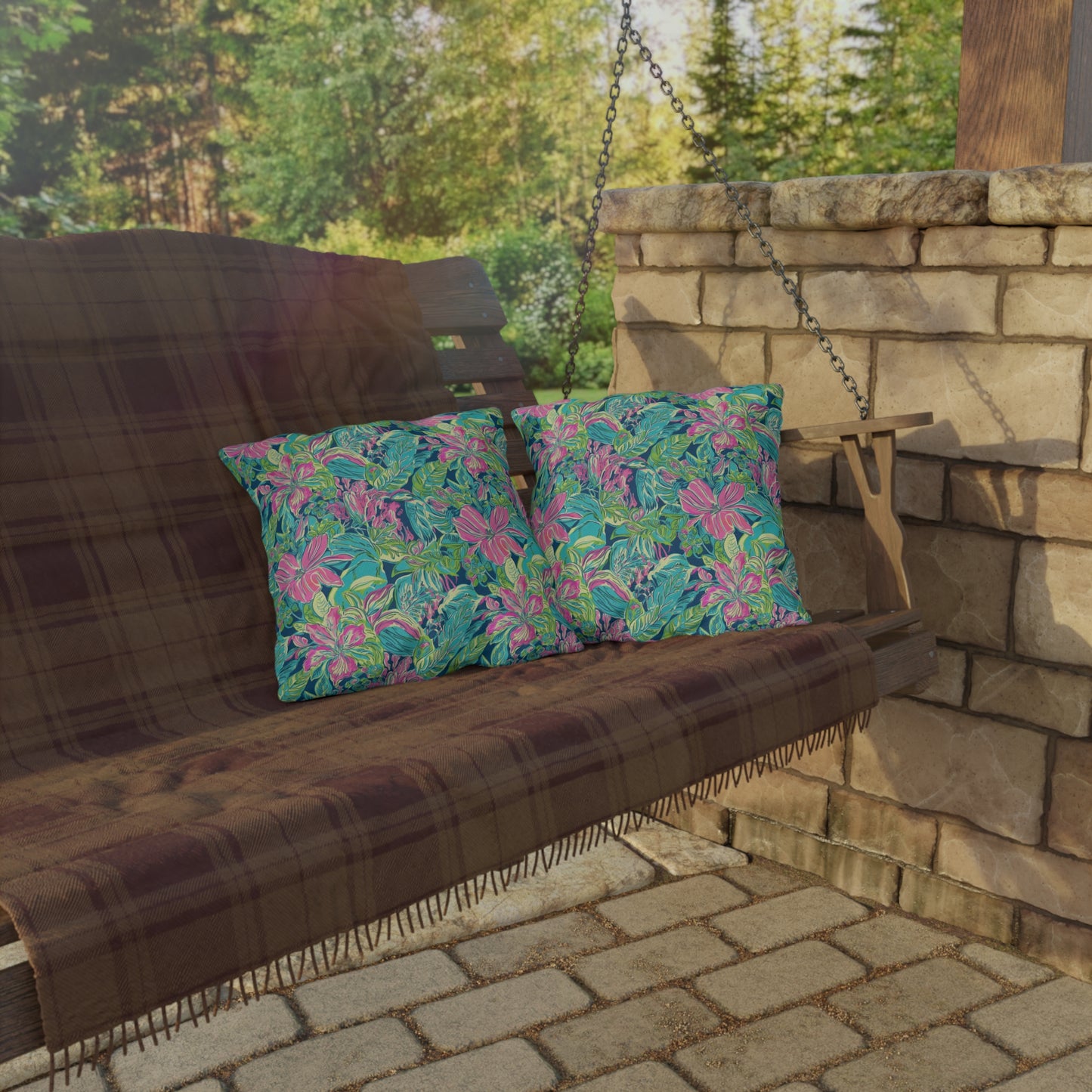 OUTDOOR PILLOW:  TROPICAL PATTERN