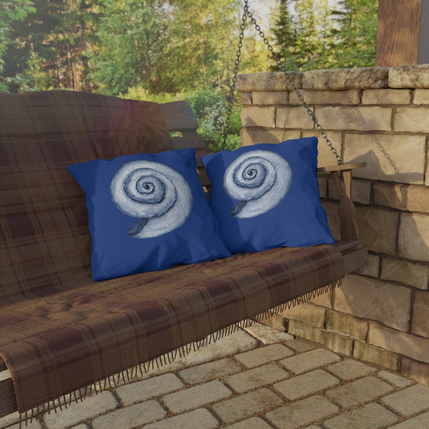 OUTDOOR PILLOW:  SNAIL SHELL DESIGN