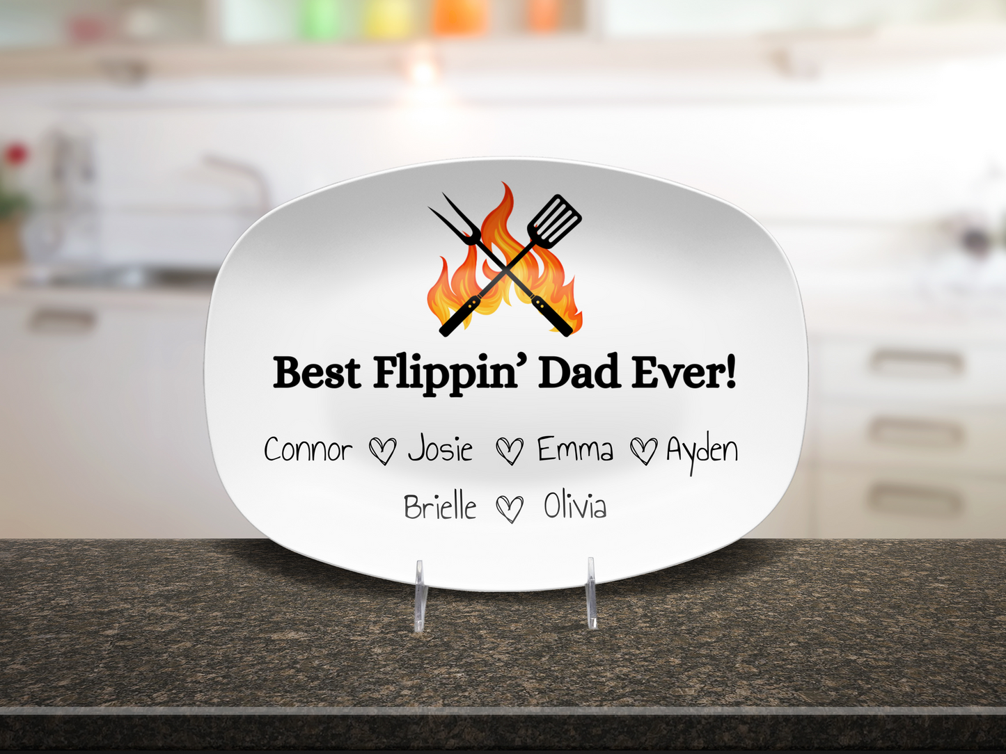 custom grill master gift platter dusplayed on a black contemporary counter top featuring names of children