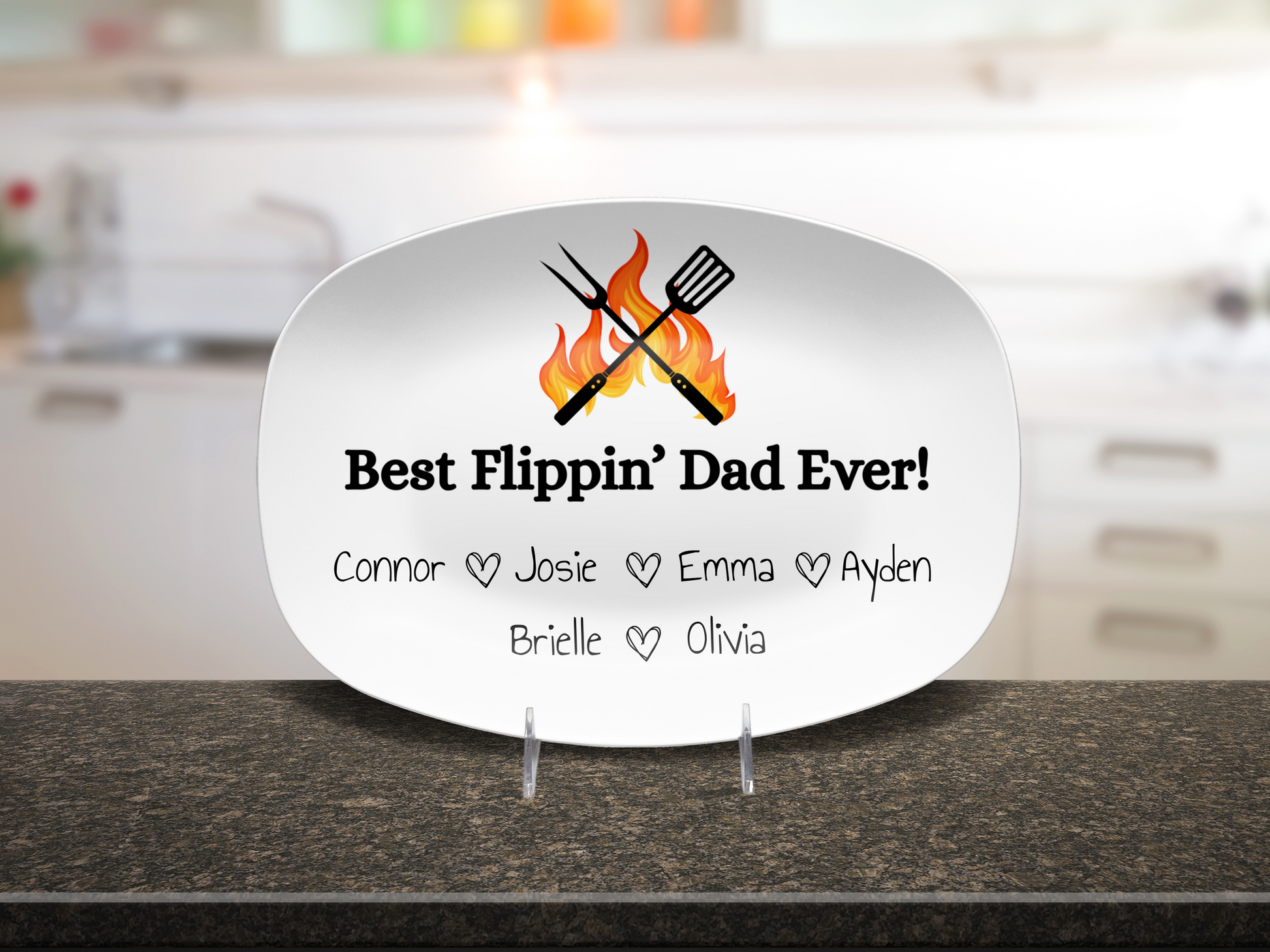 custom grill master gift platter dusplayed on a black contemporary counter top featuring names of children