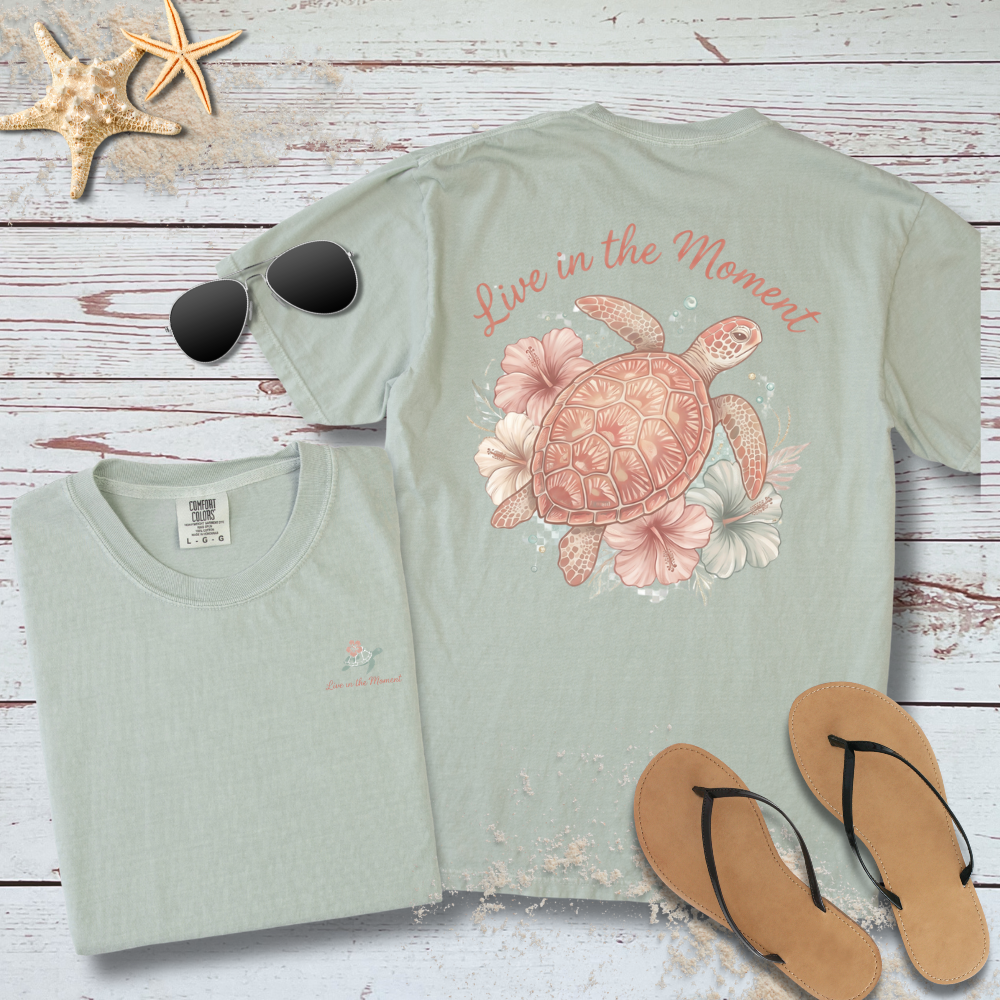 LIVE IN THE MOMENT TEE