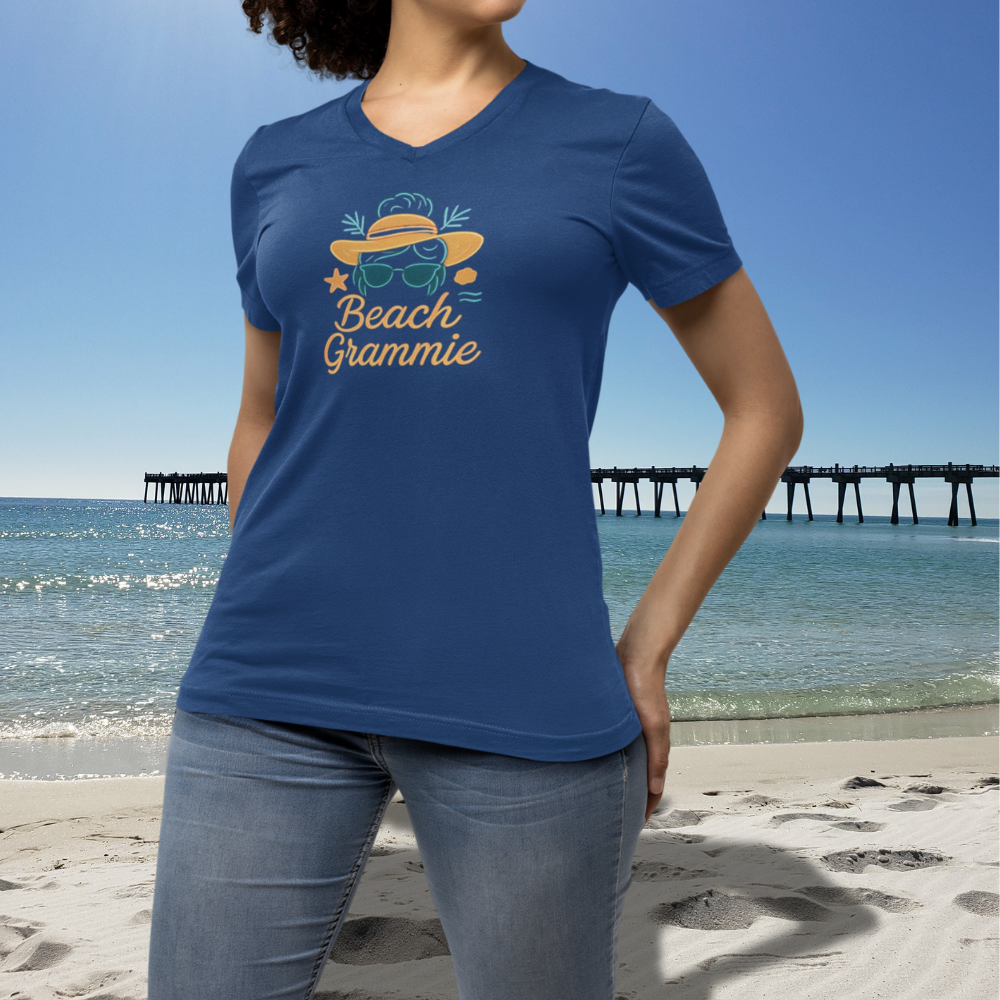 FANCY BEACH GRAMMIE V-Neck