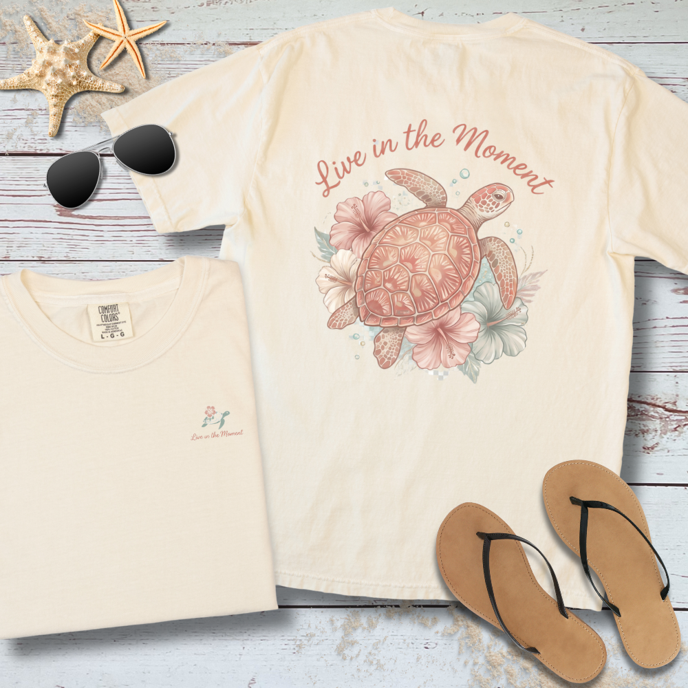 LIVE IN THE MOMENT TEE