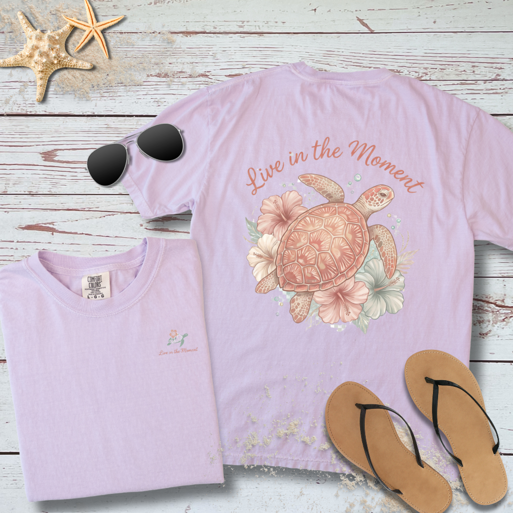 LIVE IN THE MOMENT TEE